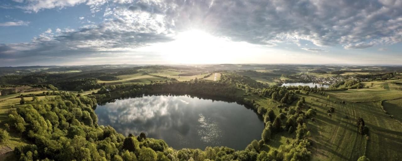 Altes Schreiner Haus In Der Vulkaneifel Brockscheid Екстериор снимка
